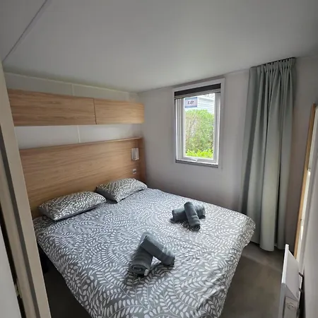 Kamp alanı Houlgate-154- Mobilhome Cosy 4 Personnes 5 Etoiles