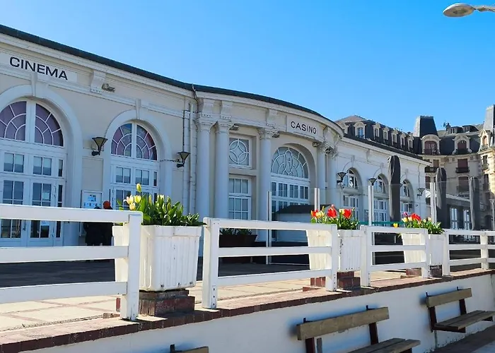 Houlgate-154- Mobilhome Cosy 4 Personnes 5 Etoiles 캠프장 울가트